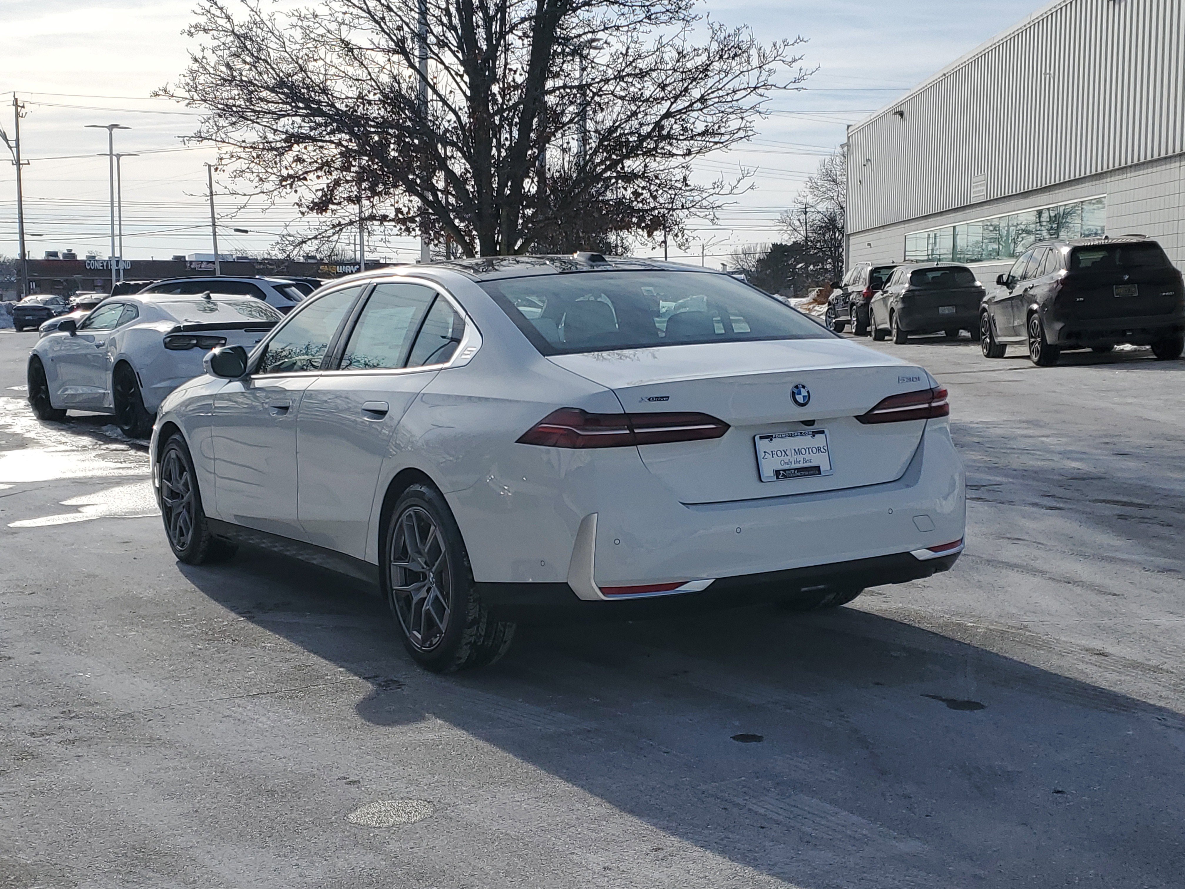 New 2026 BMW 530i xDrive w/ Premium Package video 2