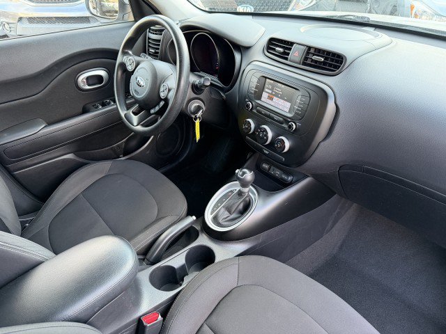 Used 2017 Kia Soul w/ Convenience Package FWD image 17