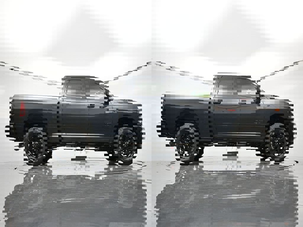 New 2025 RAM 2500 Big Horn image 39