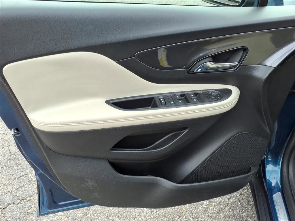 Used 2019 Buick Encore Preferred w/ Safety Package image 21