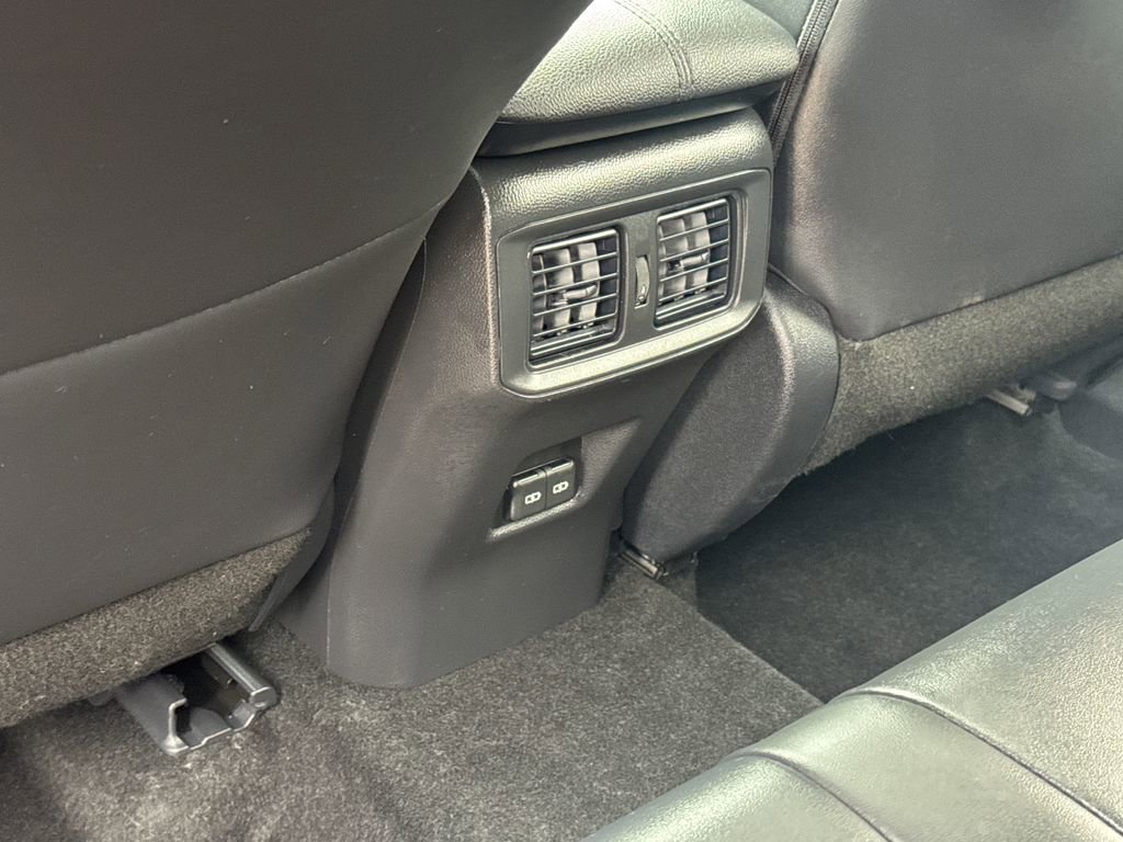 Used 2025 Toyota RAV4 XLE Premium w/ Weather Package AWD/4WD image 37