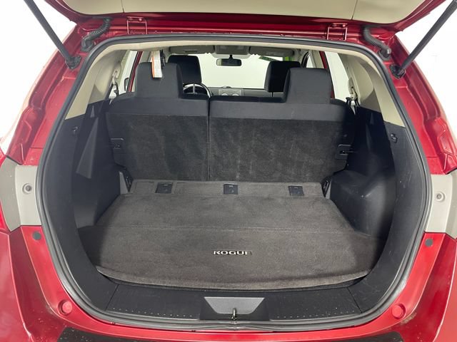 Used 2011 Nissan Rogue S FWD image 16