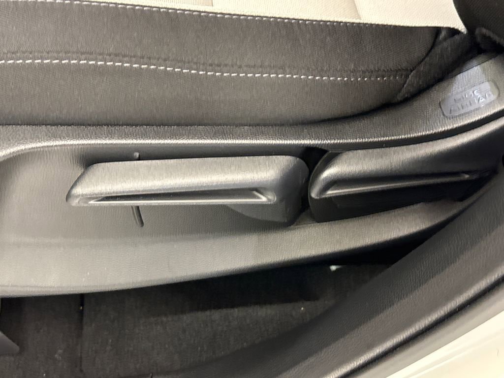 Certified 2026 Honda CR-V LX image 21