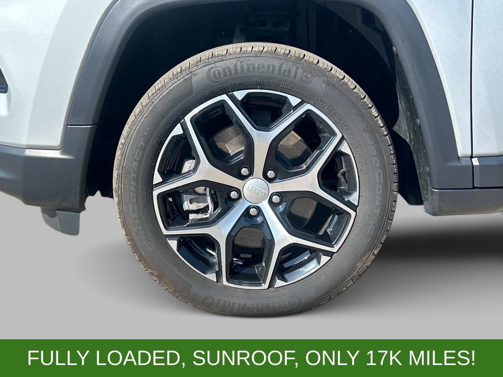 Certified 2024 Jeep Compass Limited w/ Sun and Sound Group AWD/4WD image 9