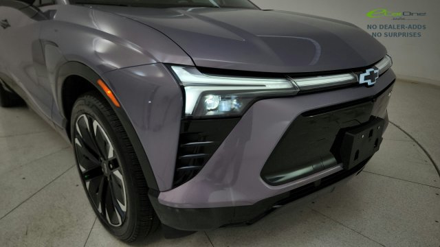 Used 2024 Chevrolet Blazer EV RS AWD/4WD image 37