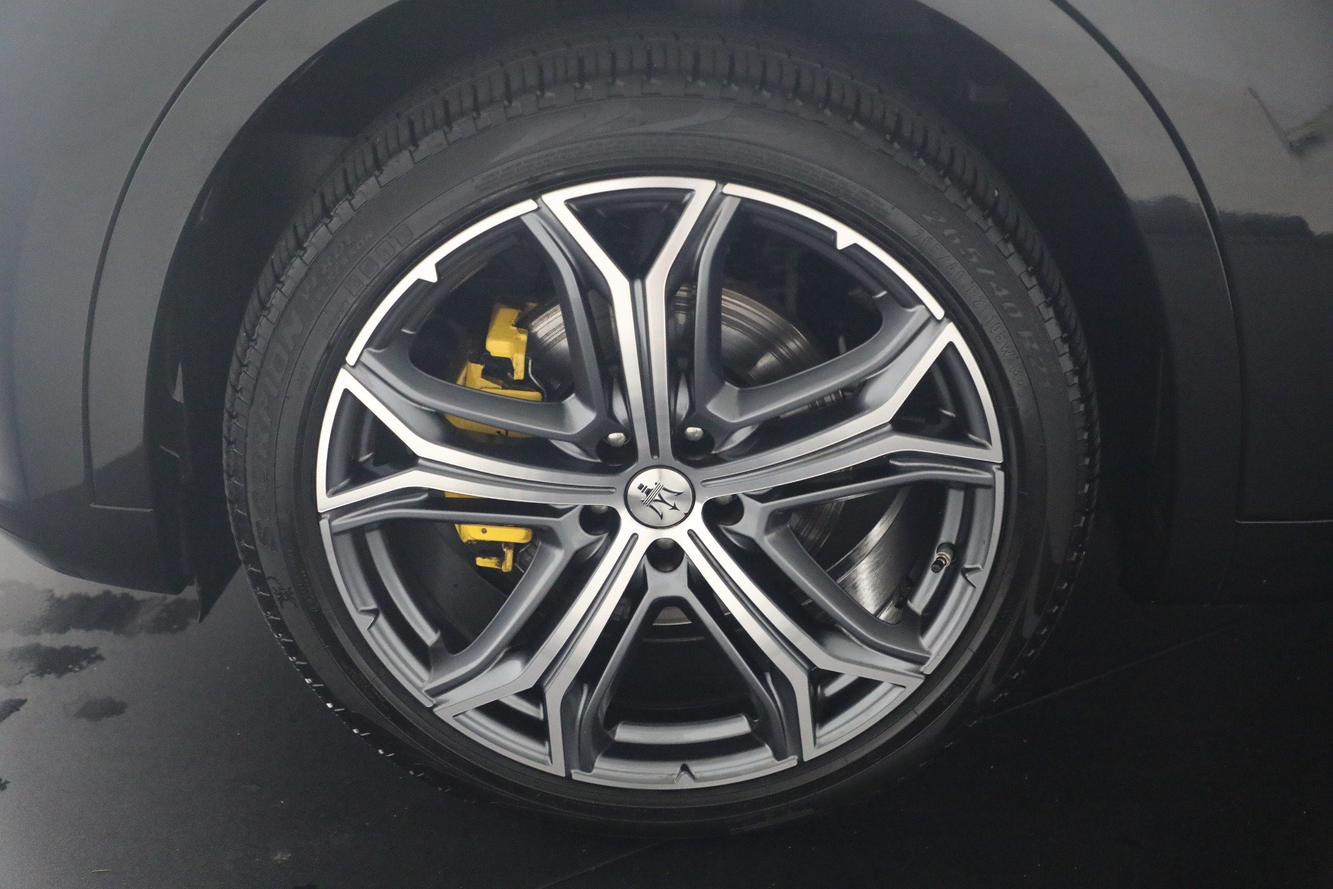 Certified 2022 Maserati Levante GT AWD/4WD image 24