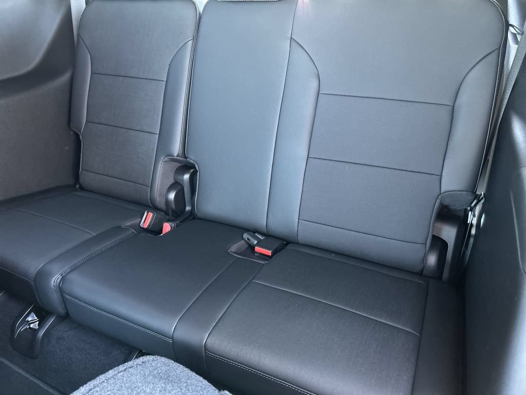 New 2026 Buick Enclave Preferred w/ Super Cruise Package FWD image 35