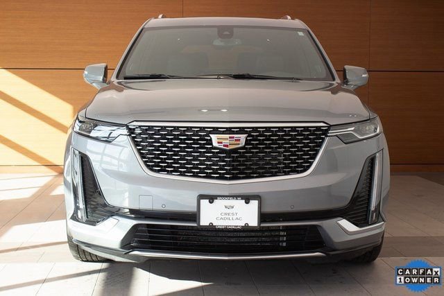 Certified 2025 Cadillac XT6 Premium Luxury image 2
