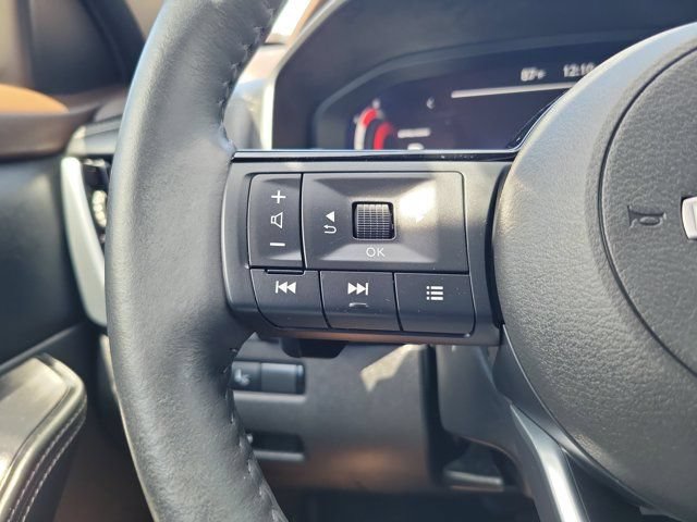 Certified 2023 Nissan Rogue Platinum w/ Platinum Premium Package FWD image 22