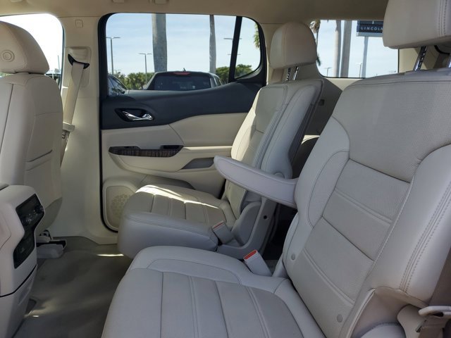 Used 2020 GMC Acadia Denali image 15