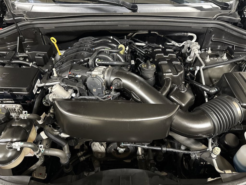 Used 2024 Dodge Durango GT AWD/4WD image 26