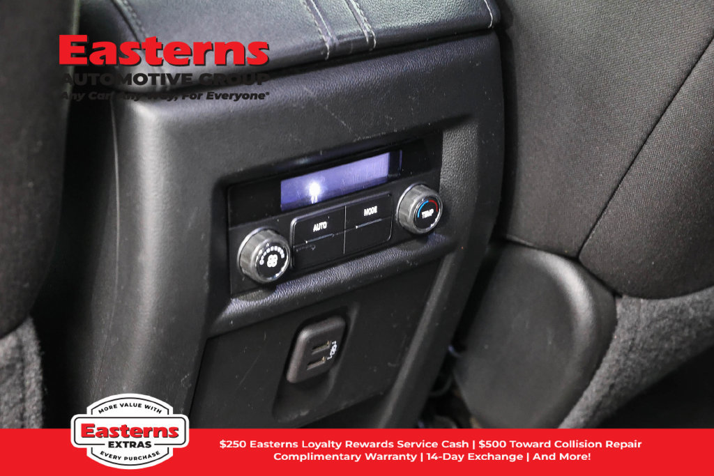 Used 2023 Chevrolet Traverse LT AWD/4WD image 25