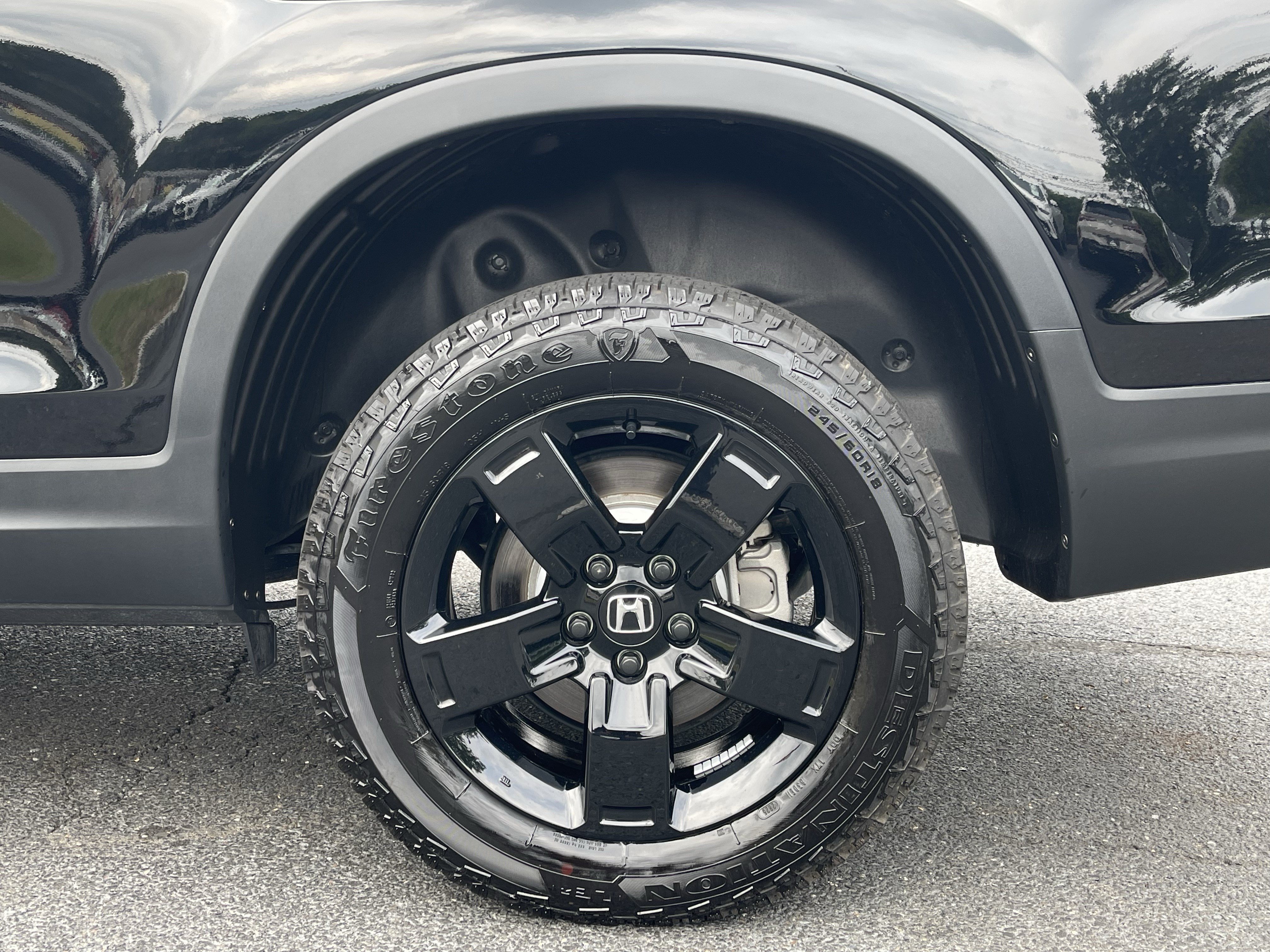 Used 2025 Honda Ridgeline Black Edition image 8