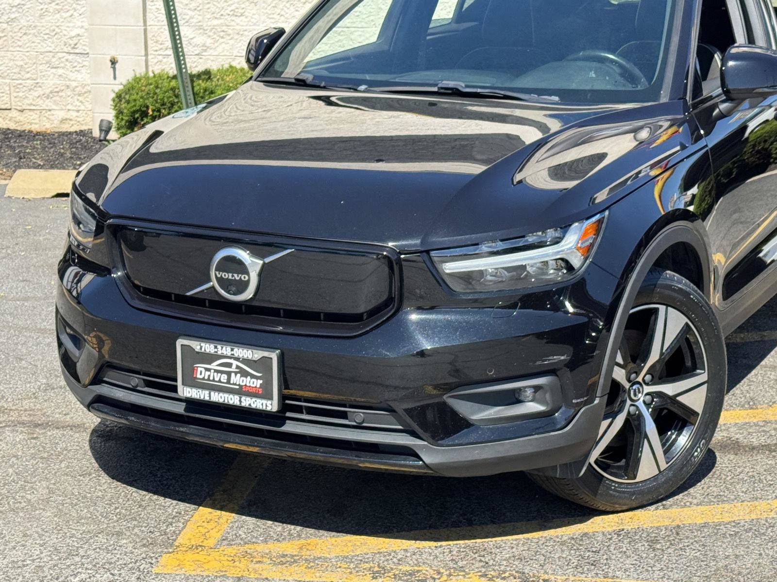 Used 2021 Volvo XC40 P8 Recharge w/ Advanced Package AWD/4WD image 4