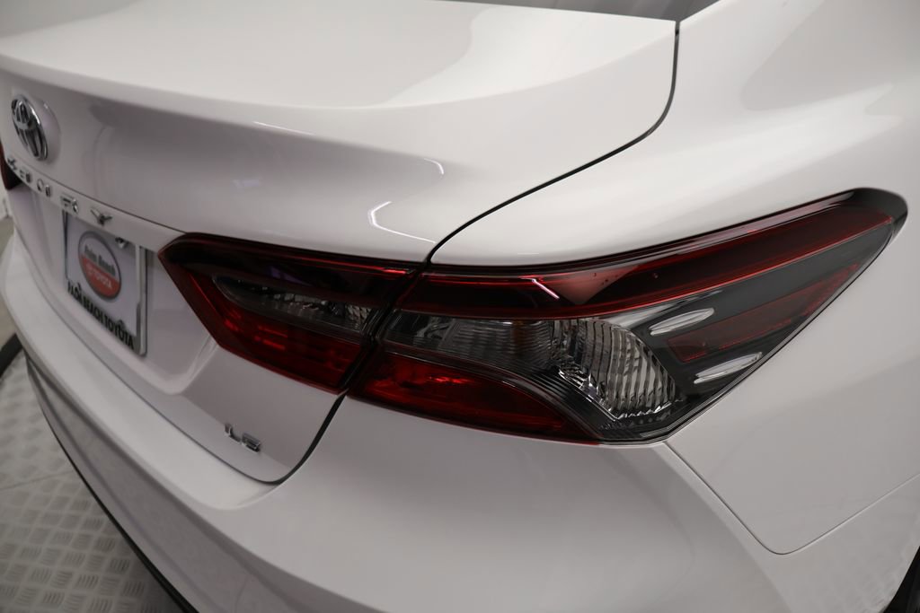 Certified 2023 Toyota Camry LE FWD image 9