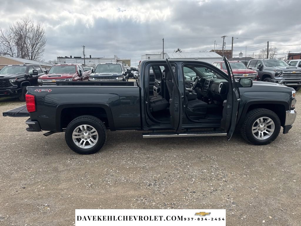 Used 2017 Chevrolet Silverado 1500 LT w/ All Star Edition image 15