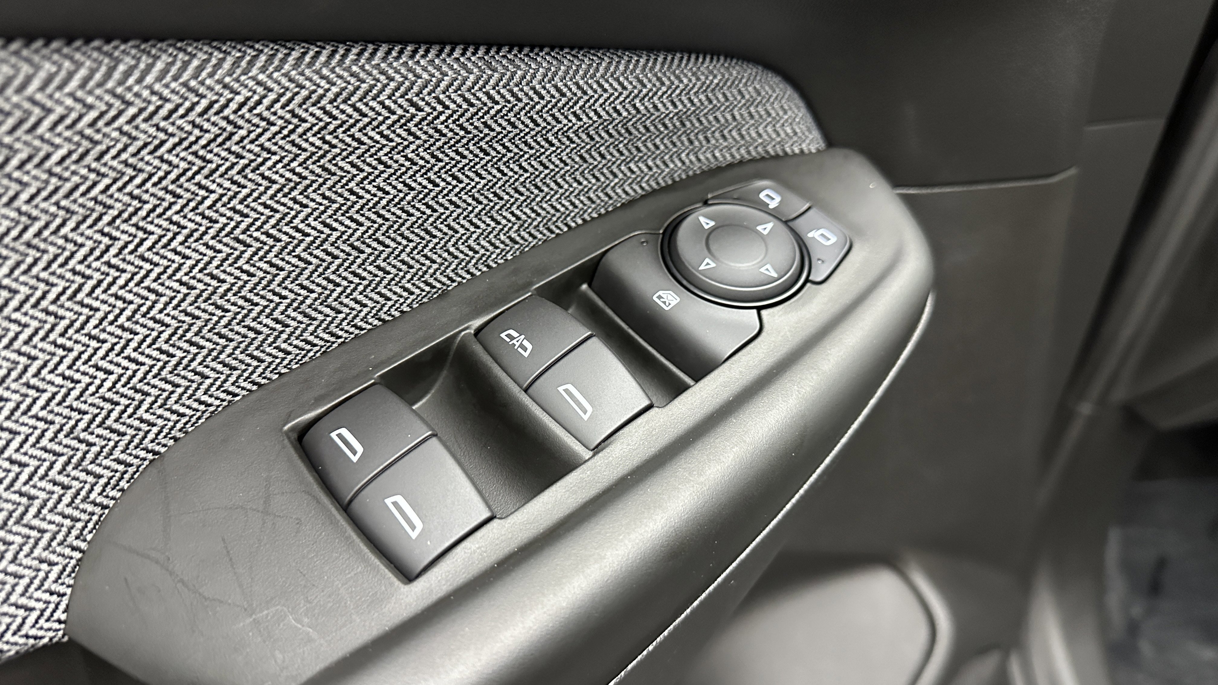 Used 2025 Chevrolet TrailBlazer LT image 25