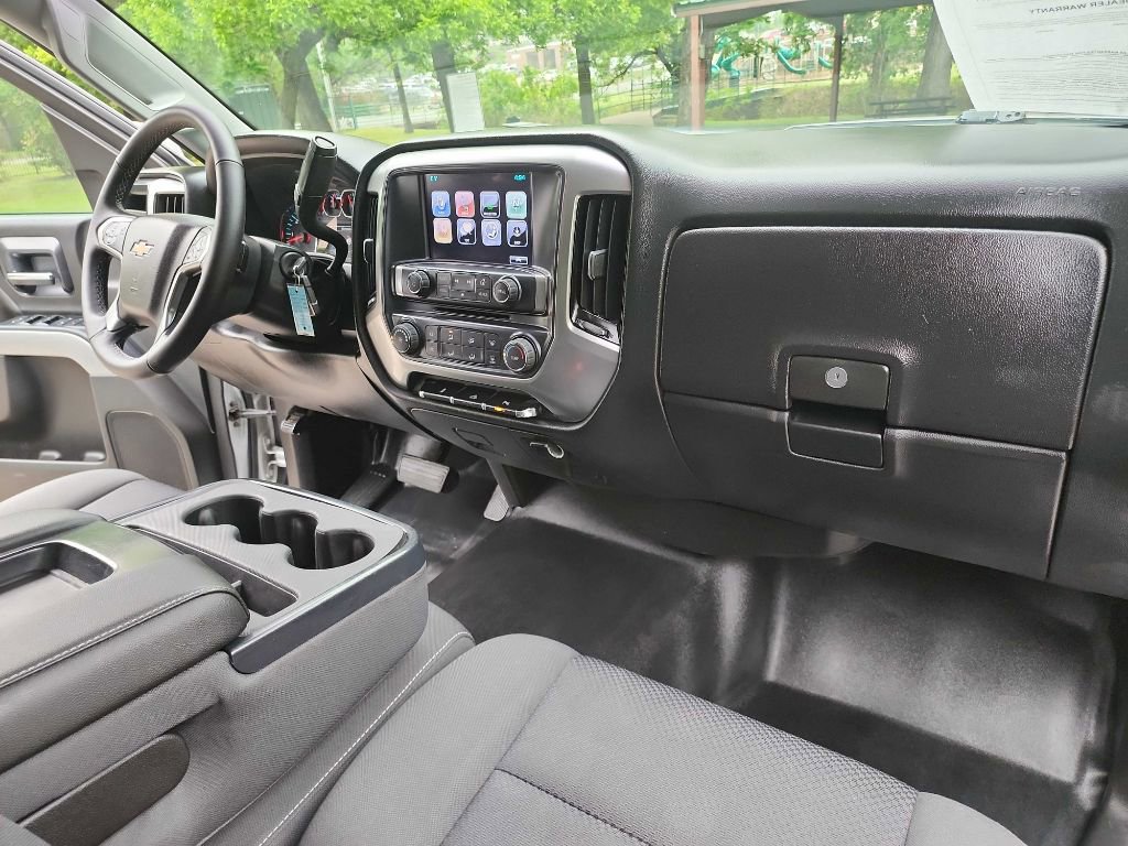 Used 2017 Chevrolet Silverado 2500 LT image 37
