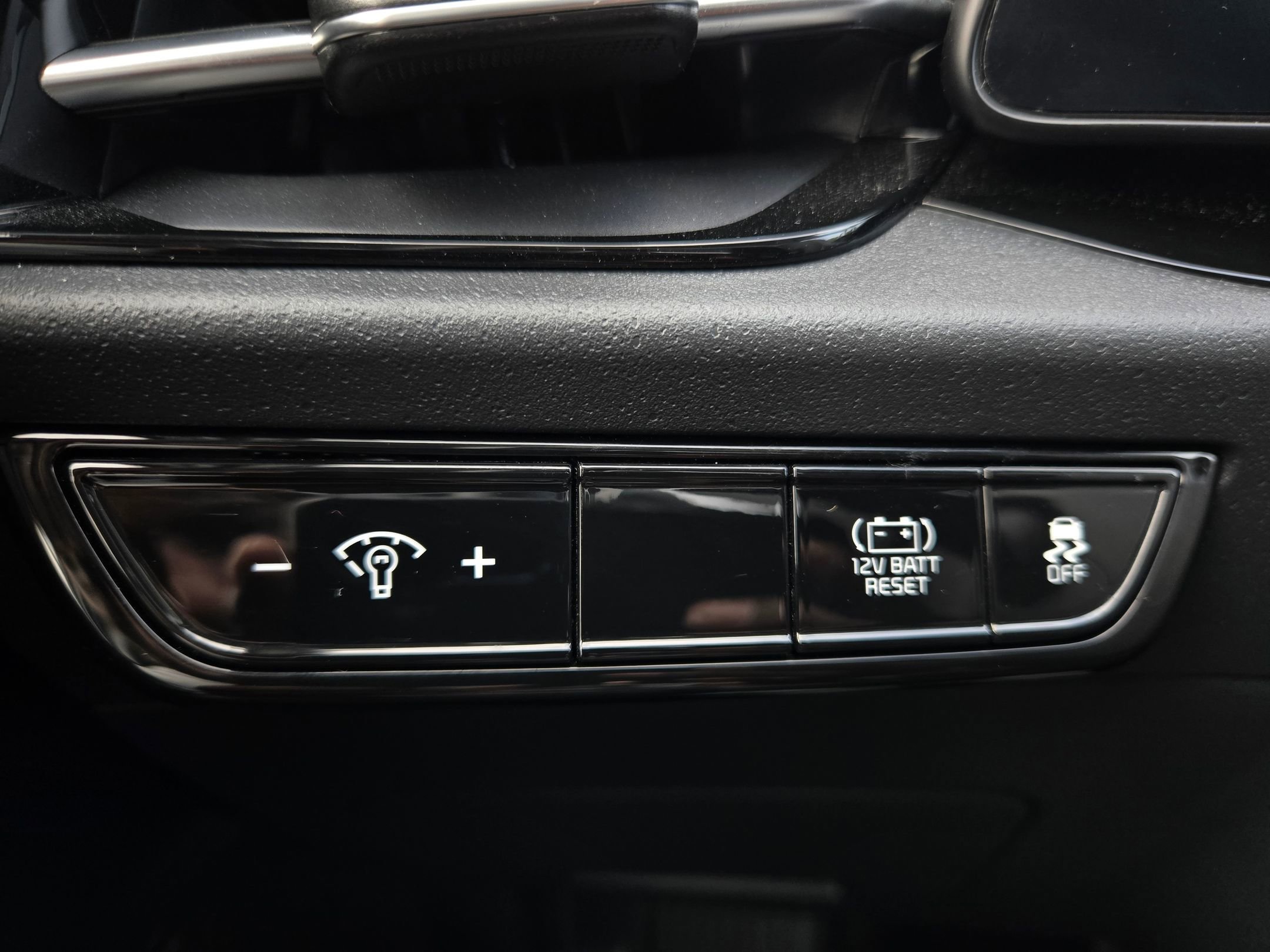 Used 2024 Kia Niro EX image 26