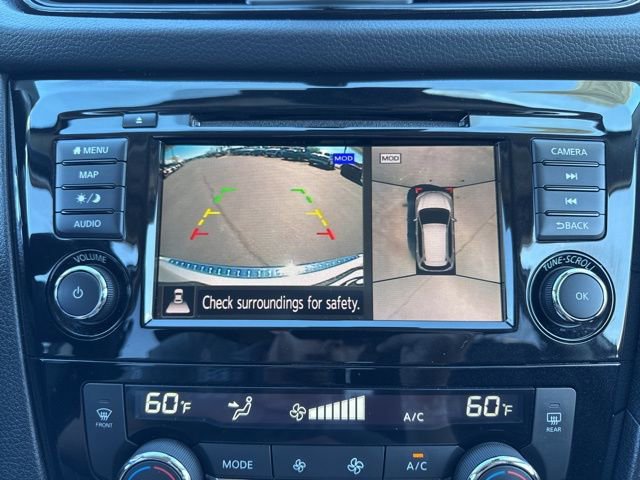 Used 2020 Nissan Rogue SV w/ Premium Package image 27