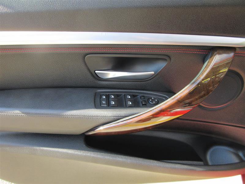 Used 2015 BMW 335i Gran Turismo xDrive image 14