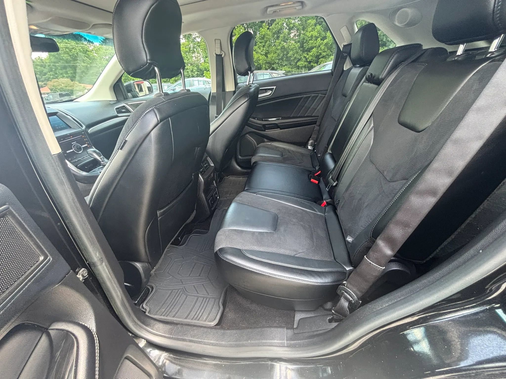 Used 2015 Ford Edge Sport w/ Equipment Group 401A AWD/4WD image 22