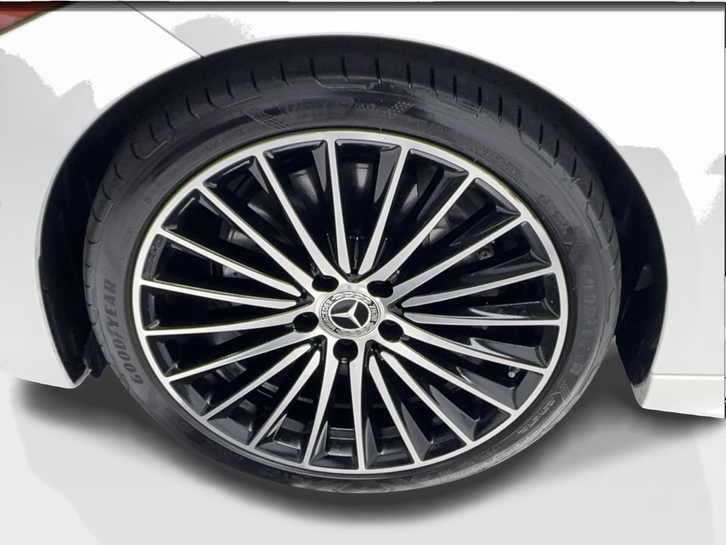Used 2023 Mercedes-Benz C 300 Sedan image 13