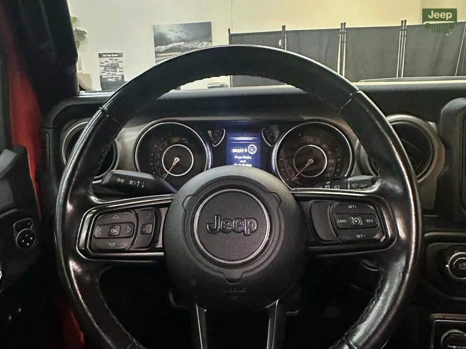 Used 2019 Jeep Wrangler Unlimited Sport S AWD/4WD image 17