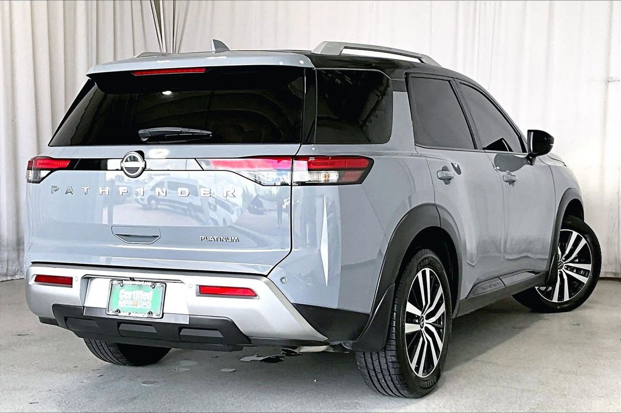 Used 2023 Nissan Pathfinder Platinum w/ Cargo Package FWD image 13