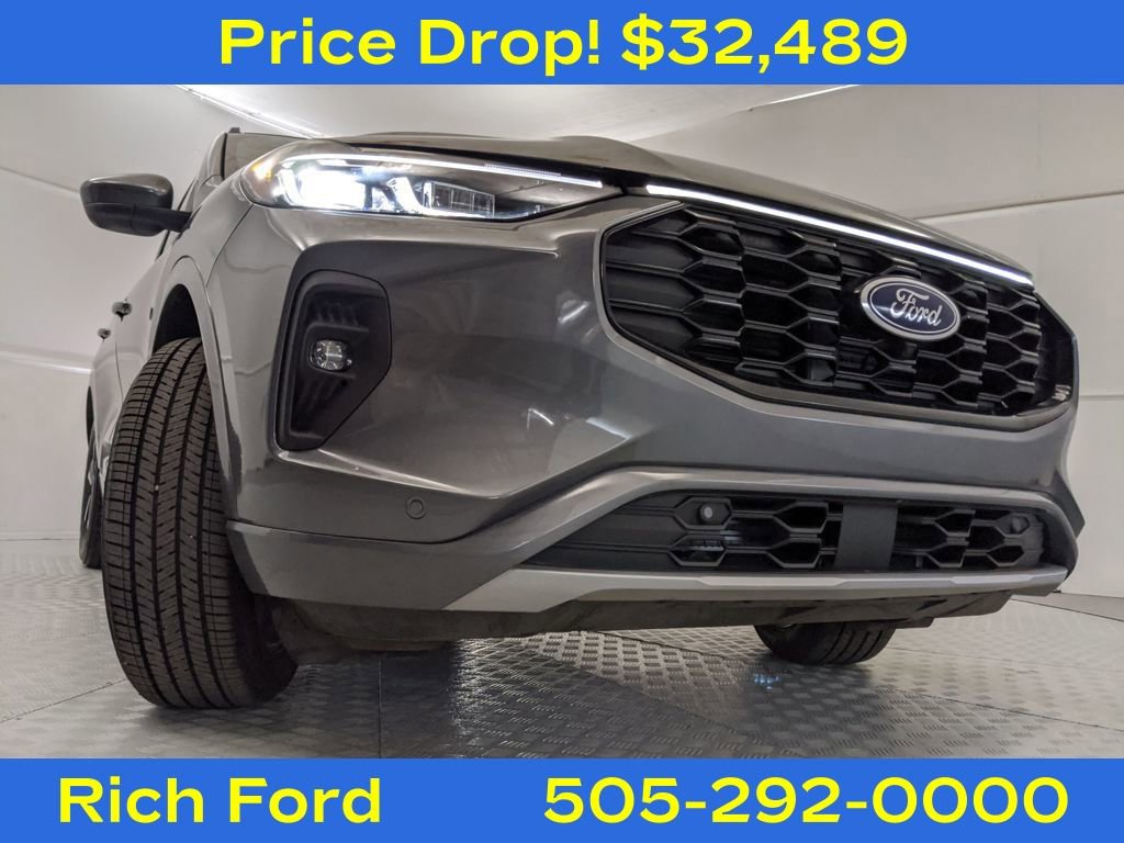 Certified 2024 Ford Escape ST-Line Elite image 29