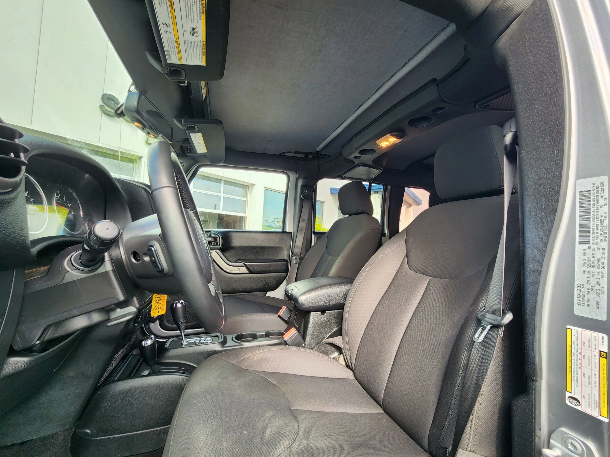 Used 2018 Jeep Wrangler Unlimited Sport S AWD/4WD image 24