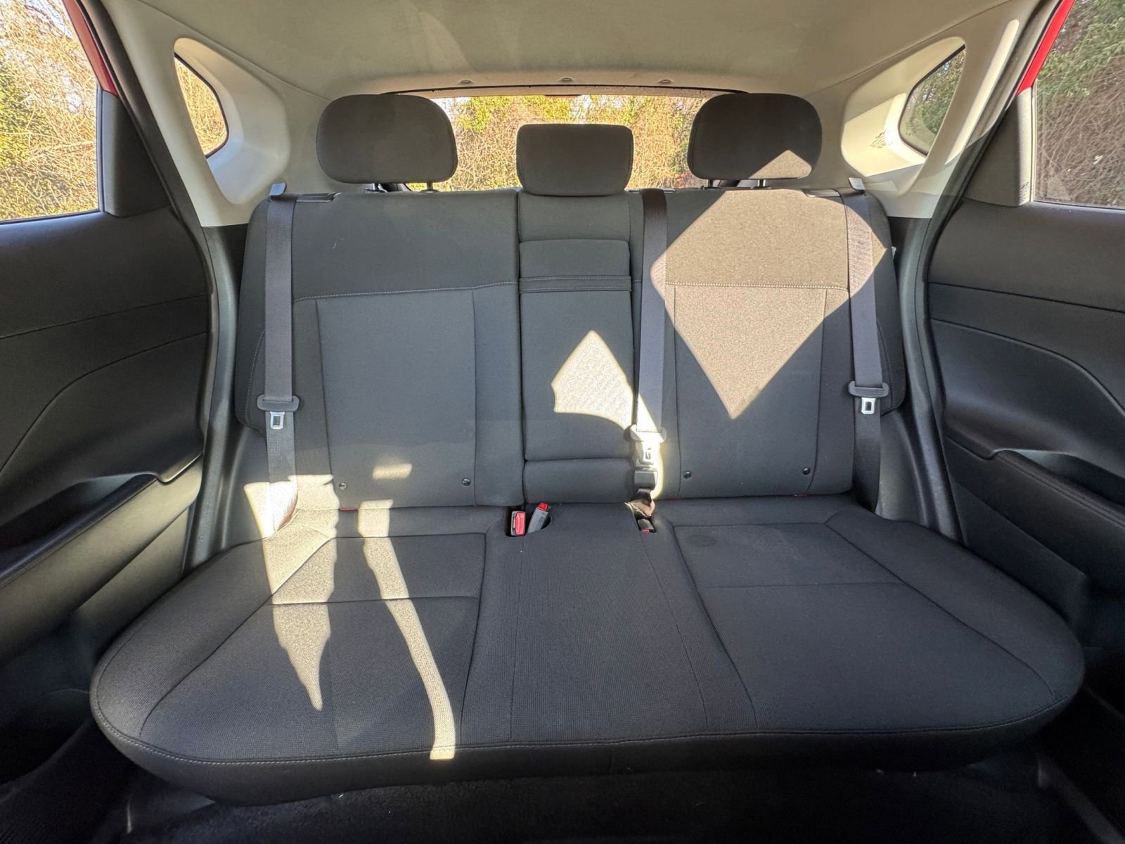 Used 2025 Hyundai Kona SEL image 33