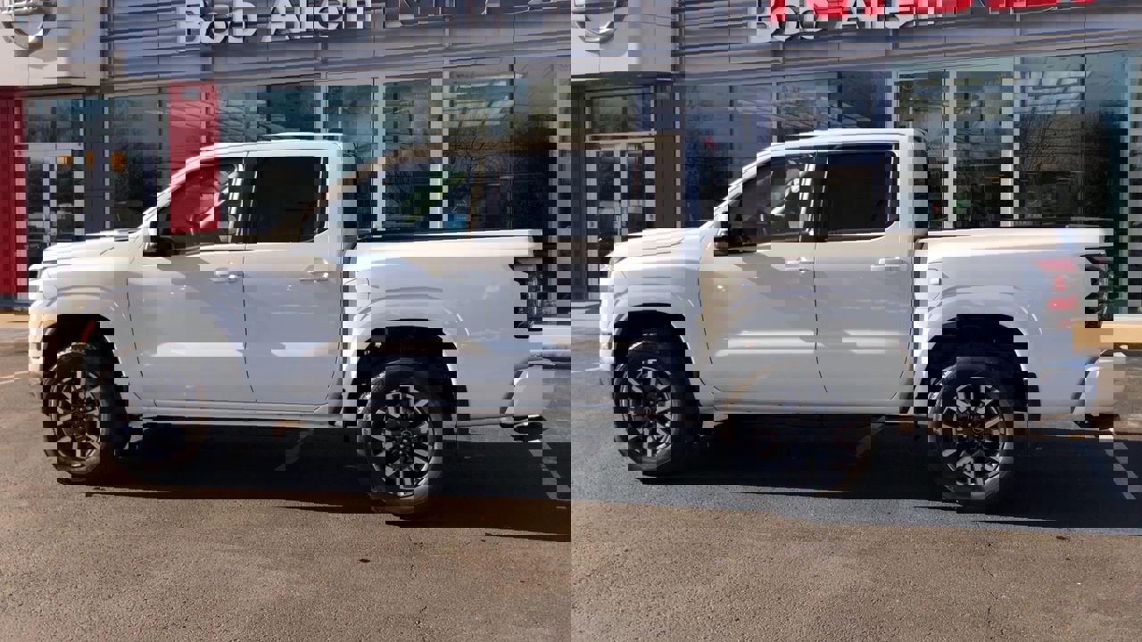 New 2026 Nissan Frontier SV w/ Tow Package image 5