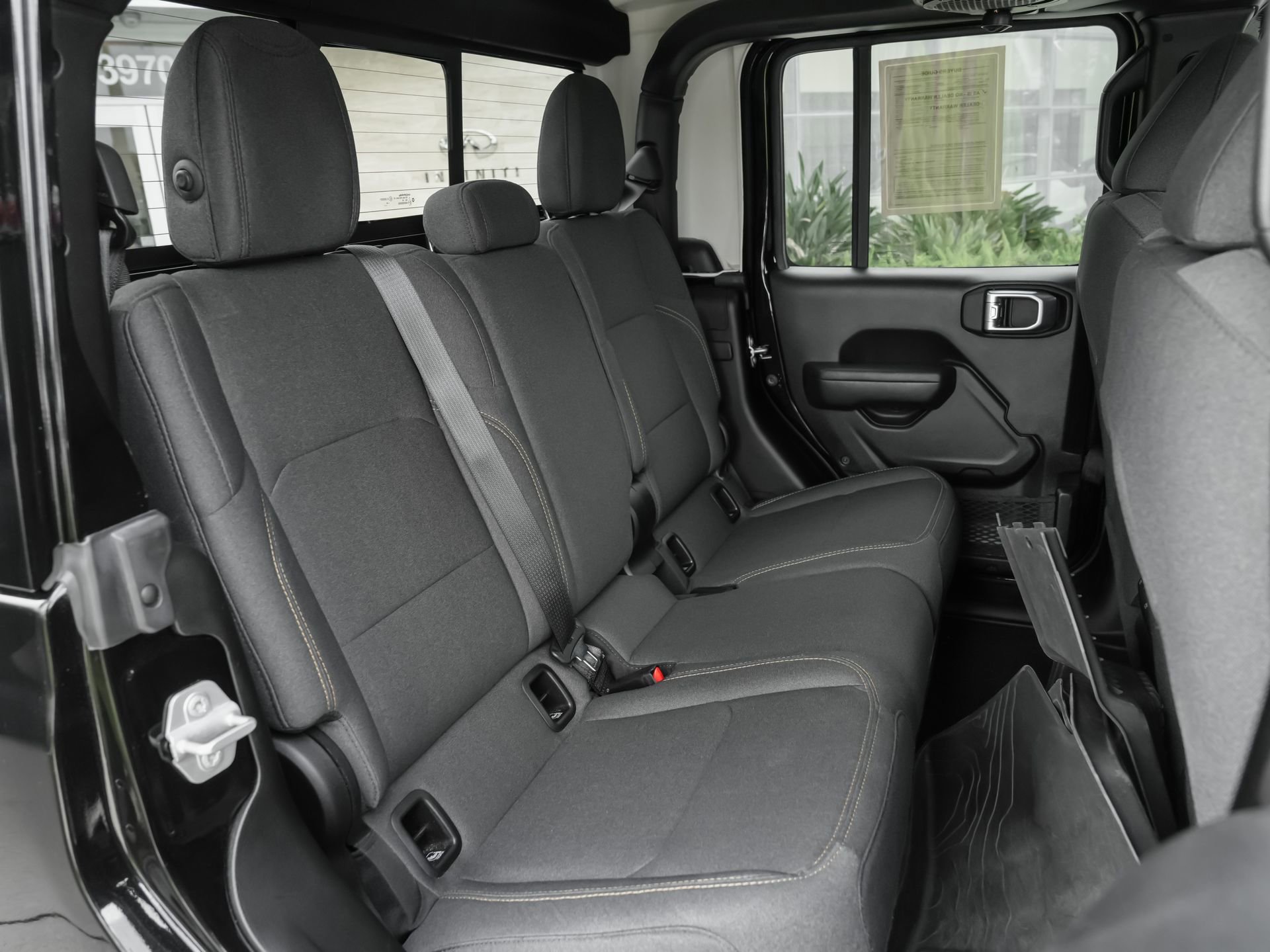 Used 2024 Jeep Gladiator Sport AWD/4WD image 37