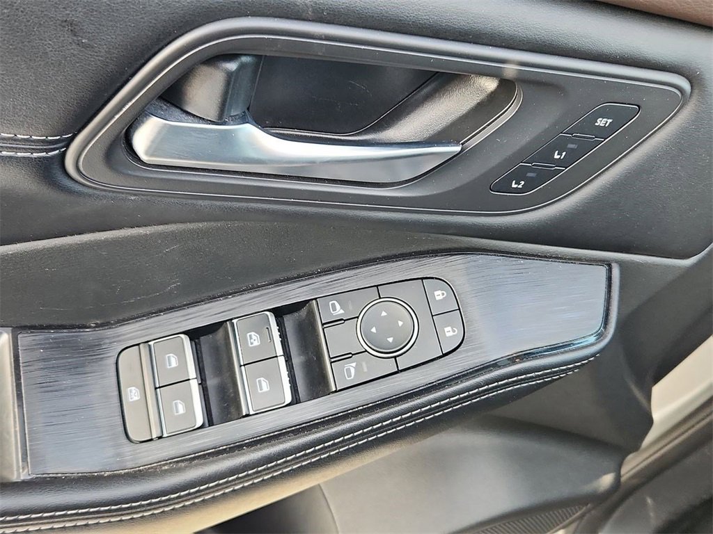 Used 2023 Nissan Rogue SL w/ SL Premium Package image 23