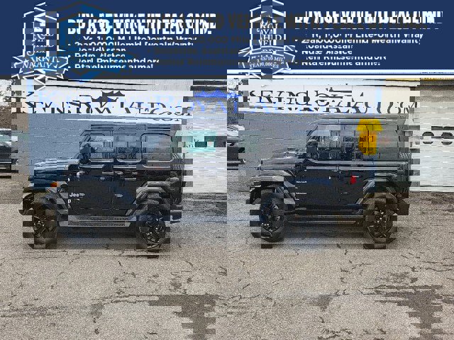 Used 2023 Jeep Wrangler Unlimited Sahara w/ Cold Weather Group