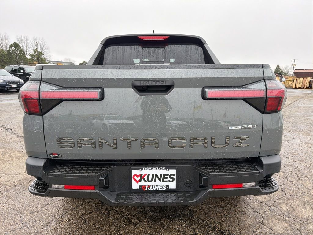 Used 2023 Hyundai Santa Cruz SEL Premium image 4