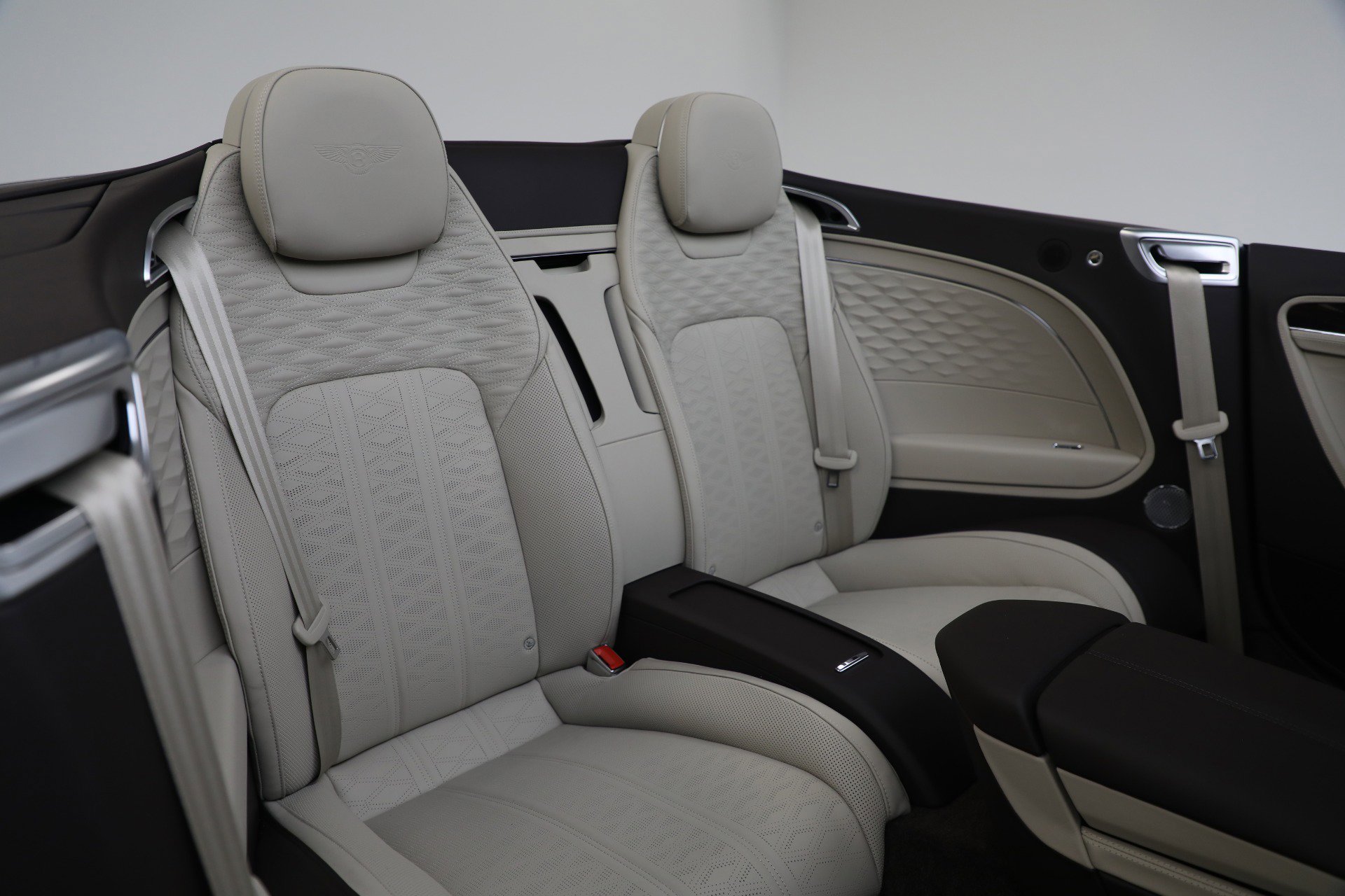 New 2025 Bentley Continental GT Speed AWD/4WD image 31