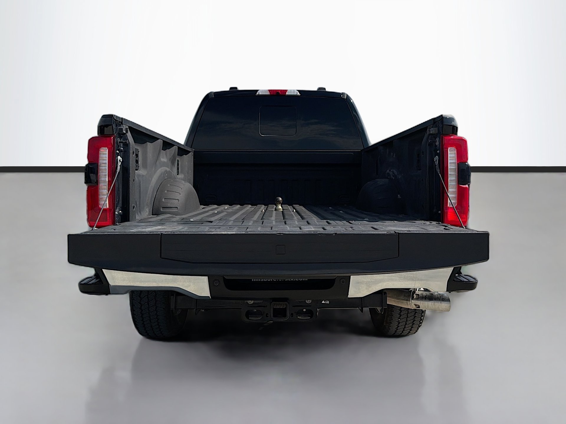 Certified 2024 Ford F250 Lariat w/ Lariat Ultimate Package AWD/4WD image 30
