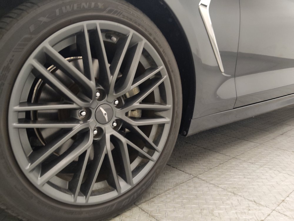 Used 2019 Genesis G70 2.0T Advanced w/ Elite Package RWD image 31