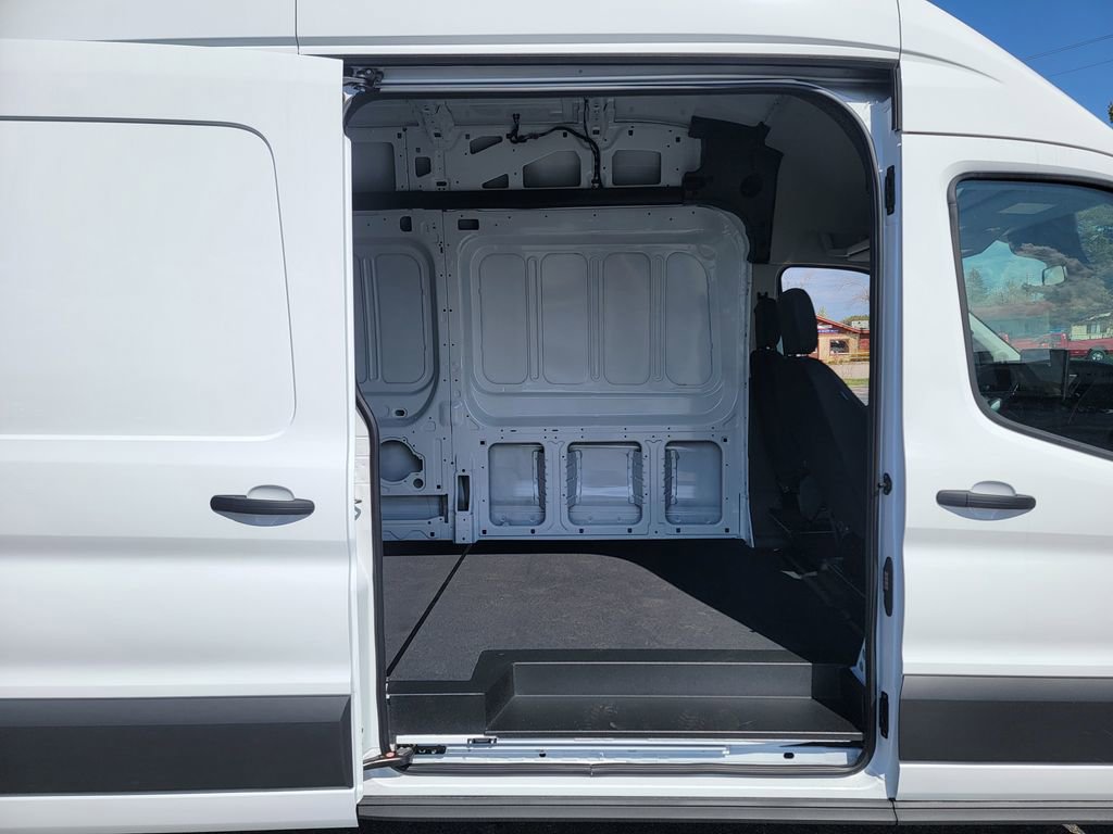 New 2026 Ford Transit 350 148 High Roof AWD image 14