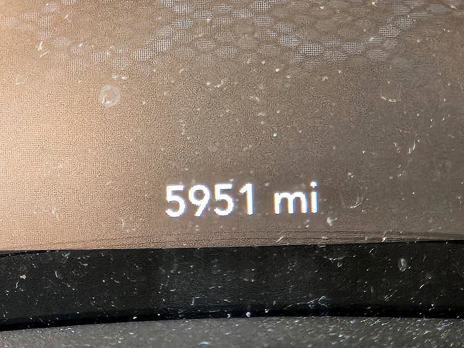 Used 2023 Dodge Charger R/T w/ Plus Group image 31