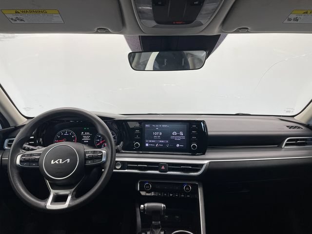 Used 2022 Kia K5 LXS FWD image 5