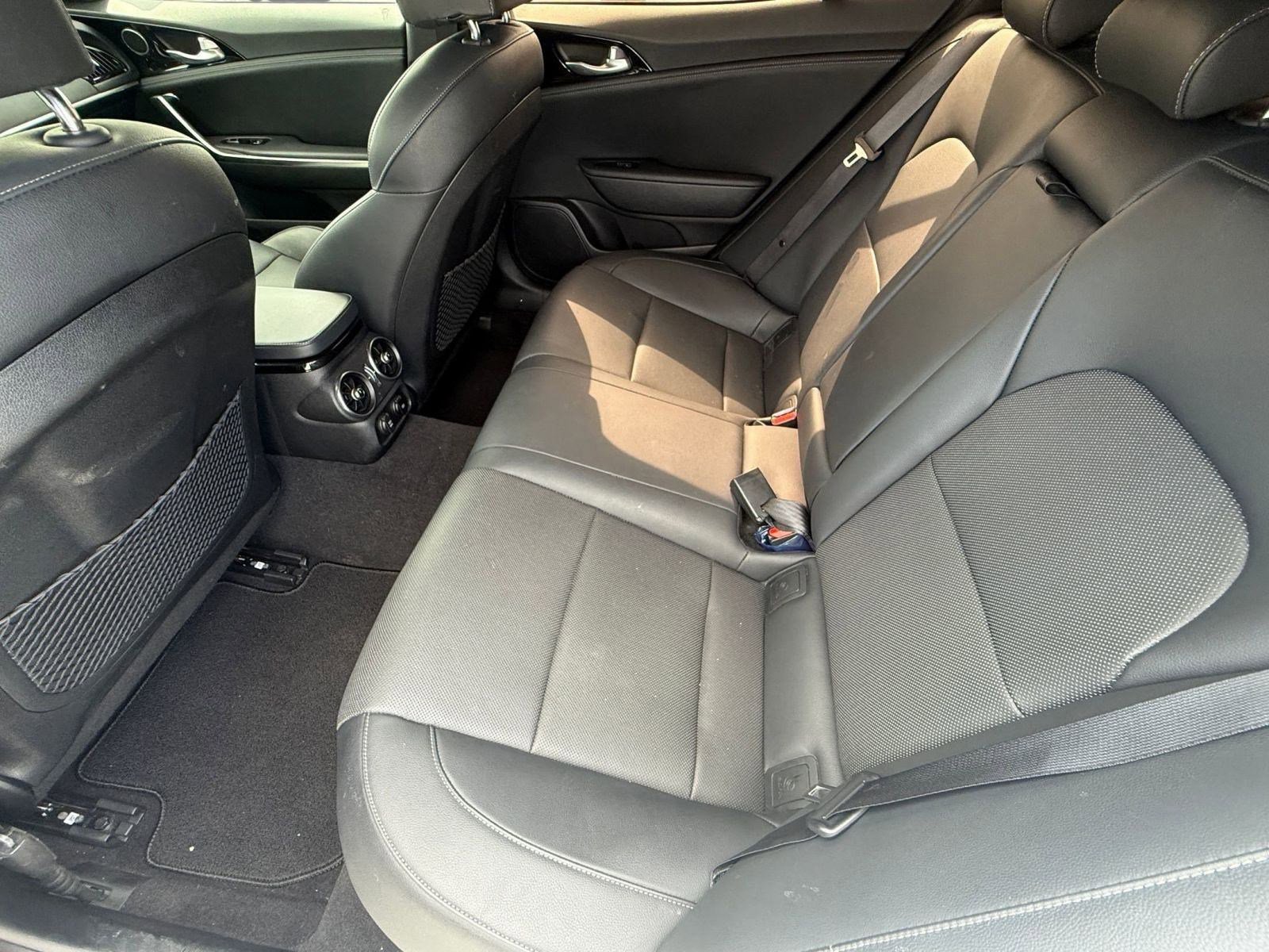 Used 2022 Kia Stinger GT-Line image 18