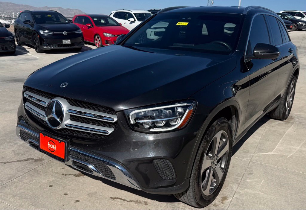 Used 2022 Mercedes-Benz GLC 300 4MATIC image 2