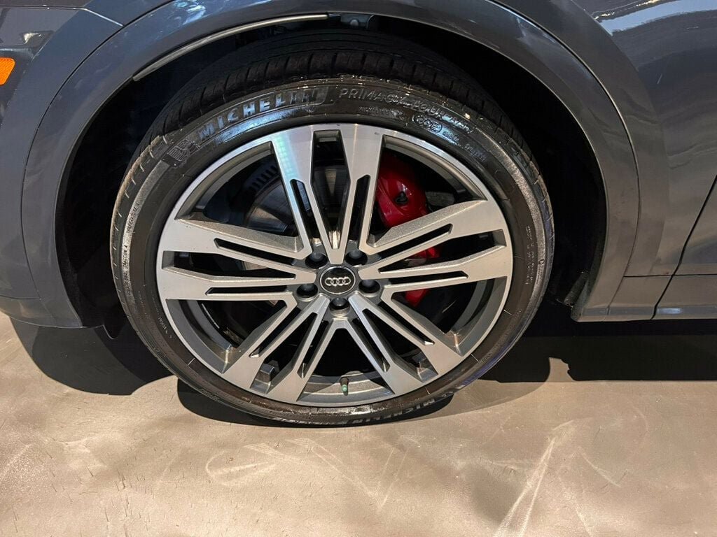 Used 2019 Audi SQ5 Prestige AWD/4WD image 10