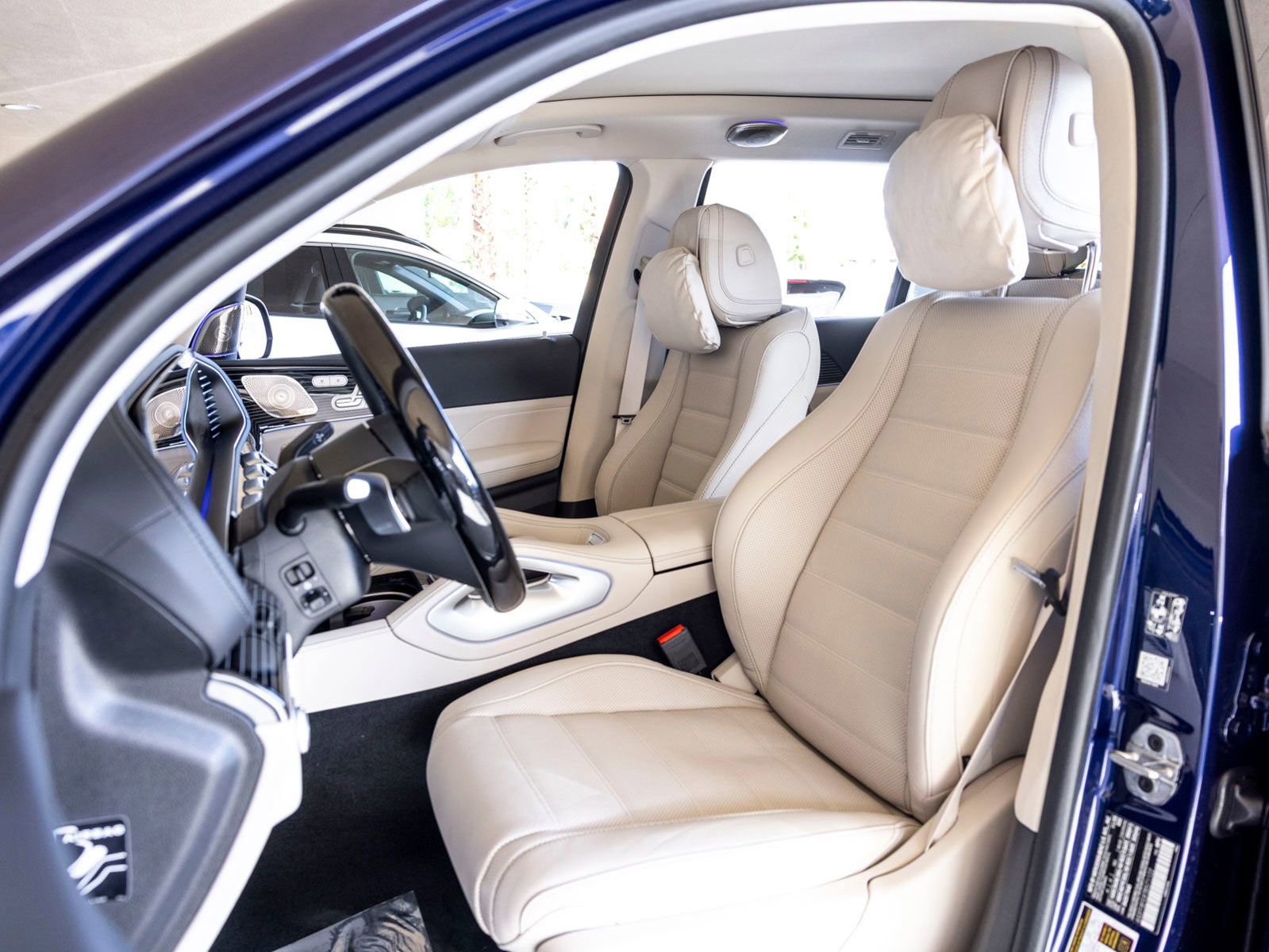 New 2026 Mercedes-Benz GLS 580 4MATIC image 15