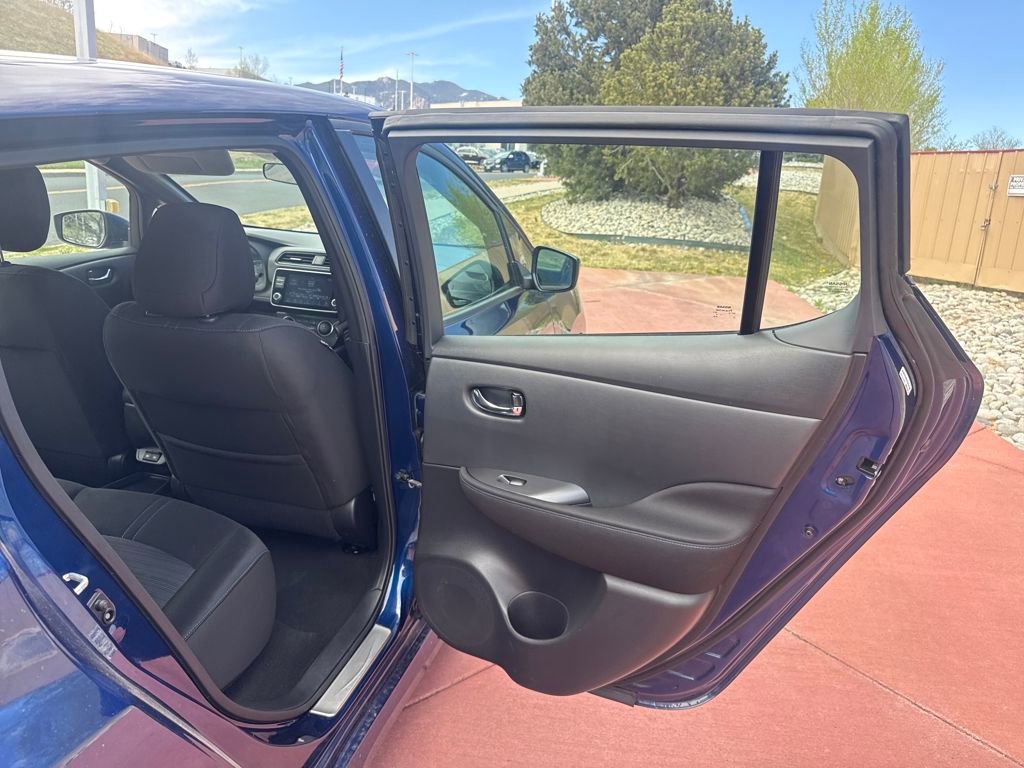 Used 2023 Nissan Leaf S w/ Protection Package image 21