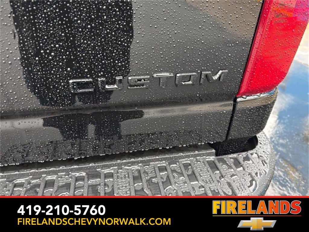 New 2026 Chevrolet Silverado 2500 Custom w/ Custom Value Package image 15