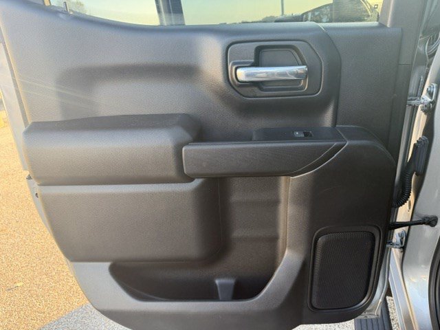 Used 2023 Chevrolet Silverado 1500 Custom w/ LPO, Dark Essentials Package AWD/4WD image 23